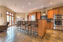 3142 Hall St-9